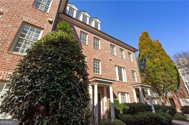 861 Lullwater Park Lane, Atlanta, GA 30306