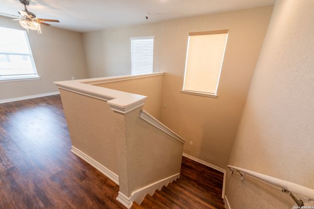 5526 CASTLE BROOK DR, San Antonio, TX 78218