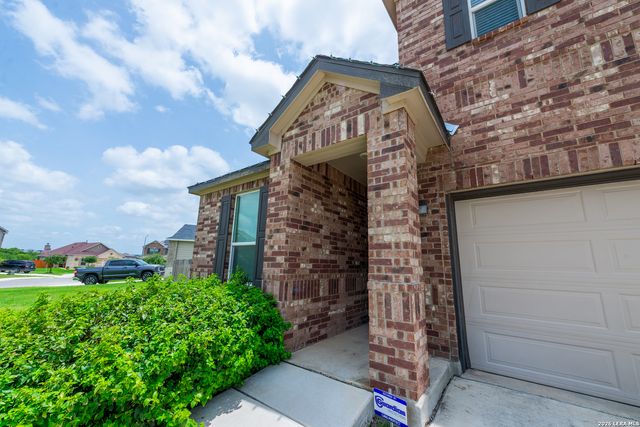 5526 CASTLE BROOK DR, San Antonio, TX 78218