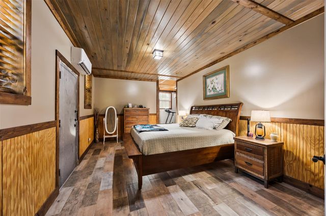 40 Olson Road, New Waverly, TX 77358