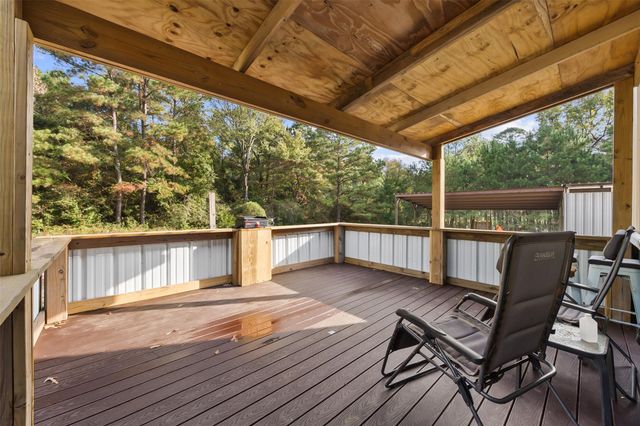 40 Olson Road, New Waverly, TX 77358
