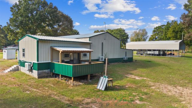 40 Olson Road, New Waverly, TX 77358
