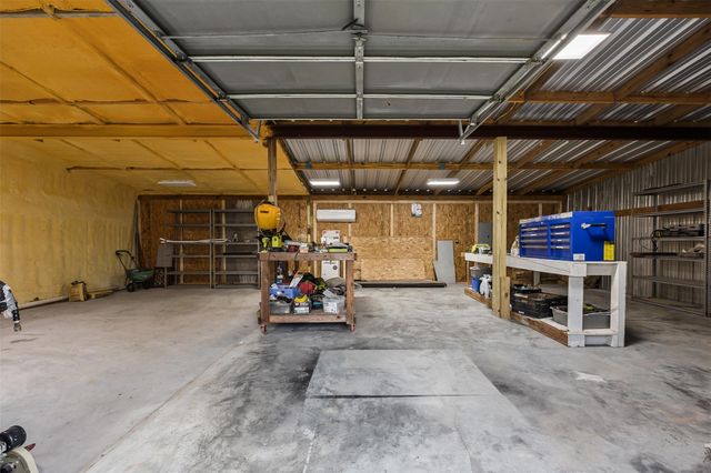 40 Olson Road, New Waverly, TX 77358