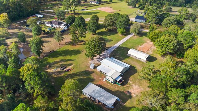 40 Olson Road, New Waverly, TX 77358