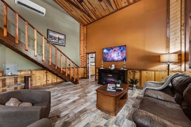 40 Olson Road, New Waverly, TX 77358