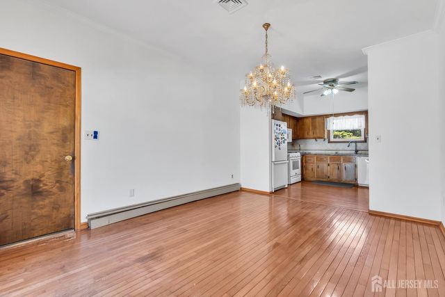 20 Sheldon Place, Piscataway, NJ 08854