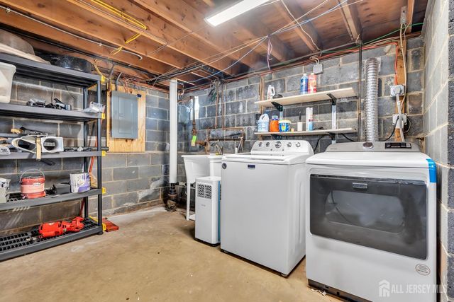 20 Sheldon Place, Piscataway, NJ 08854