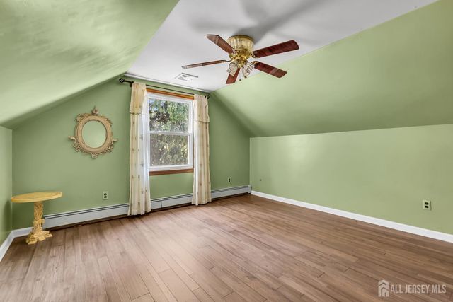 20 Sheldon Place, Piscataway, NJ 08854