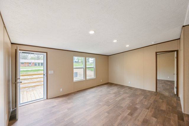177 Georgia Ave, S, Parsons, TN 38363