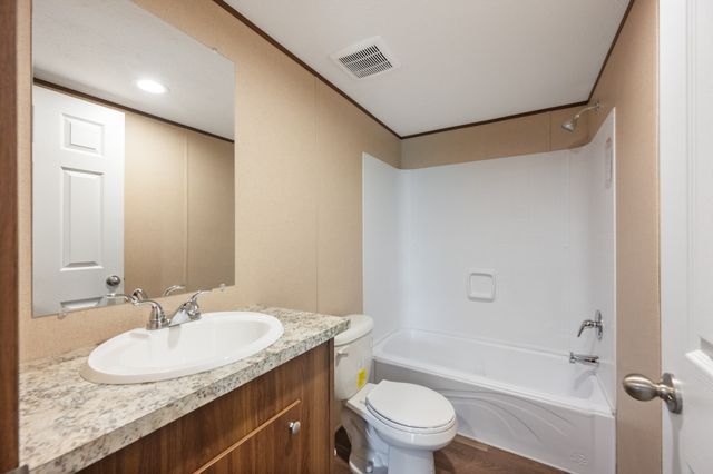 177 Georgia Ave, S, Parsons, TN 38363