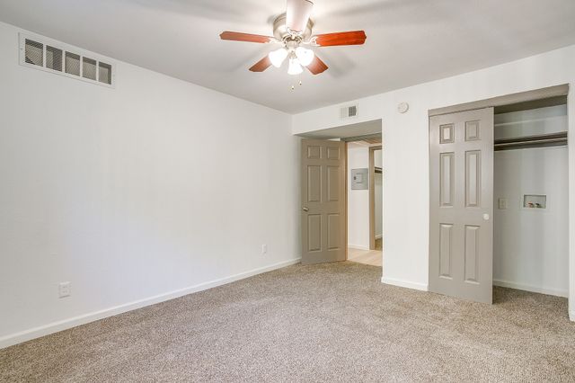3870 Tulsa Way 16, Fort Worth, TX 76107