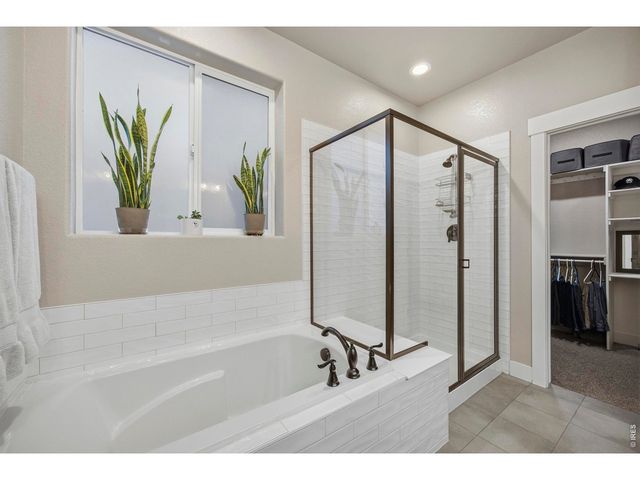 1827 Castle Hill Dr, Windsor, CO 80550