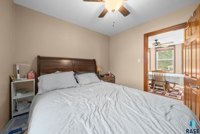 201 Nidaros Ave Avenue, Baltic, SD 57003