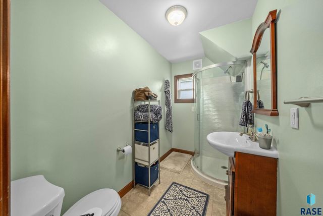 201 Nidaros Ave Avenue, Baltic, SD 57003