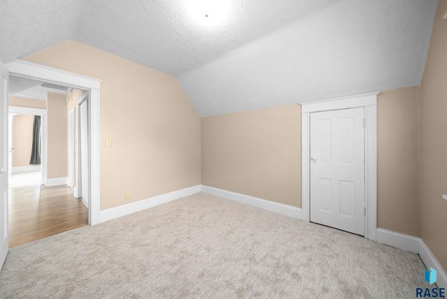 201 Nidaros Ave Avenue, Baltic, SD 57003