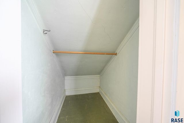 201 Nidaros Ave Avenue, Baltic, SD 57003