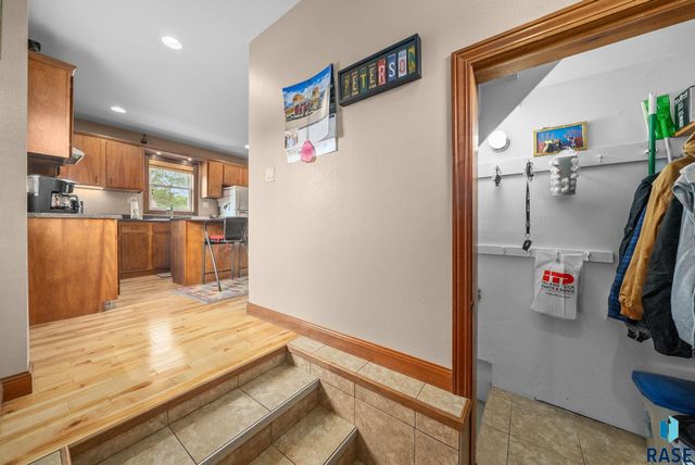 201 Nidaros Ave Avenue, Baltic, SD 57003