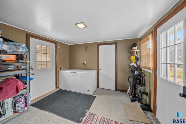 201 Nidaros Ave Avenue, Baltic, SD 57003