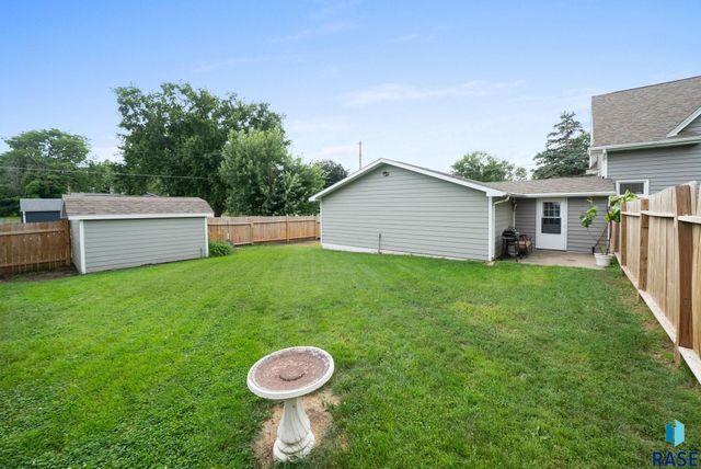 201 Nidaros Ave Avenue, Baltic, SD 57003