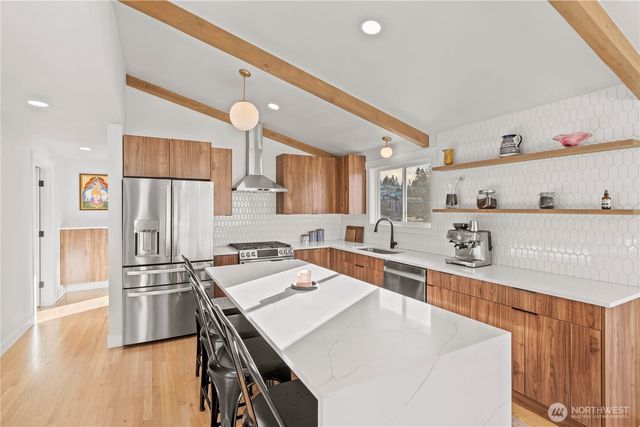 29603 1st Avenue S, Federal Way, WA 98003