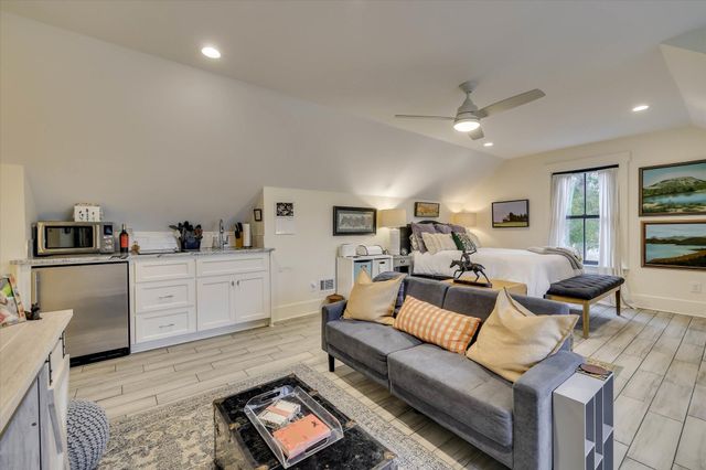 576b Mcintosh Loop, Aiken, SC 29805