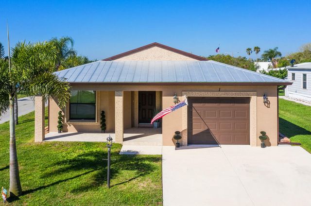 36 Alta Loma, Port St. Lucie, Port St Lucie, FL 34952