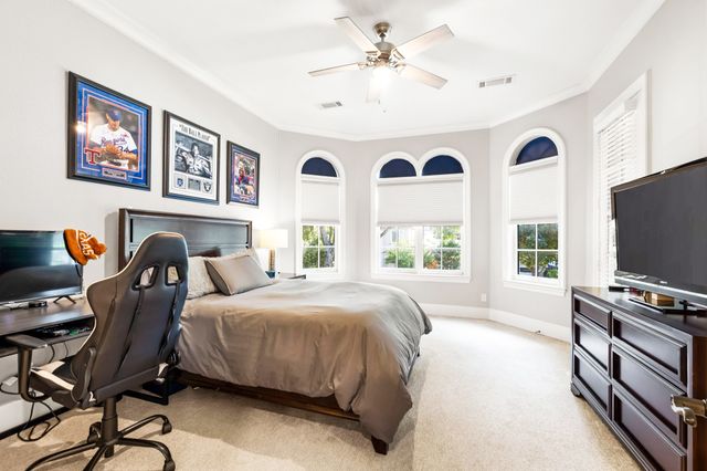 4915 Purdue Avenue, Dallas, TX 75209