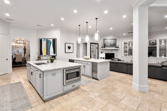 4915 Purdue Avenue, Dallas, TX 75209