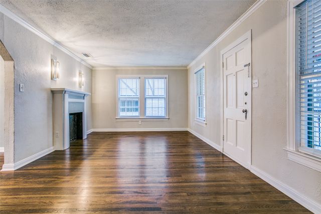 715 Newell Avenue, Dallas, TX 75223