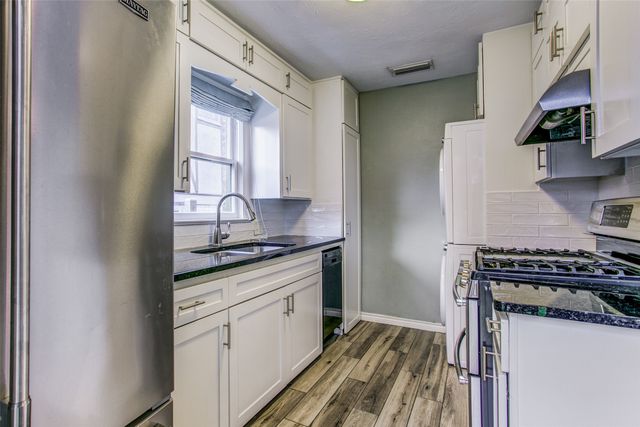 715 Newell Avenue, Dallas, TX 75223
