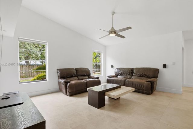 12106 Lymestone Way, Cooper City, FL 33026