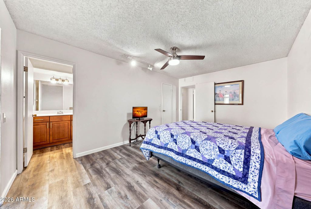 13409 N EMBERWOOD Drive, Sun City, AZ 85351 — photo 4