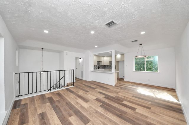 19306 Gladewater Court, Tomball, TX 77375