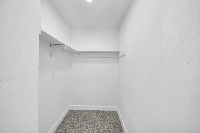 19306 Gladewater Court, Tomball, TX 77375