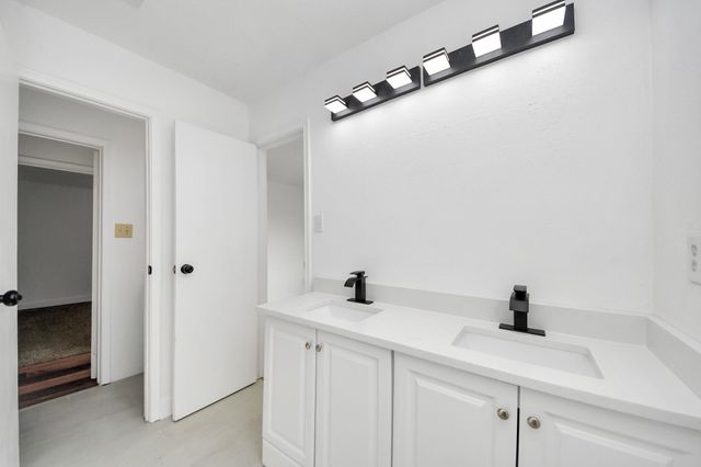 19306 Gladewater Court, Tomball, TX 77375