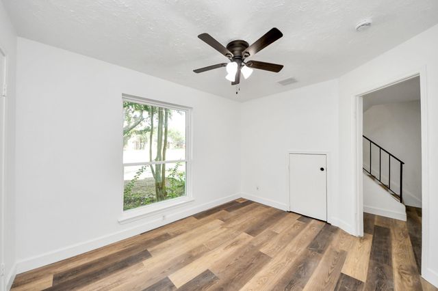 19306 Gladewater Court, Tomball, TX 77375