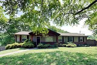 534 Whispering Hills Dr, Nashville, TN 37211