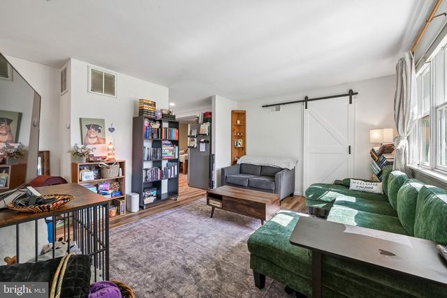 428 FLANDERS RD, Burlington, NJ 08016