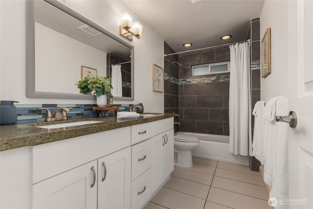 5839 NE 197th Street, Kenmore, WA 98028