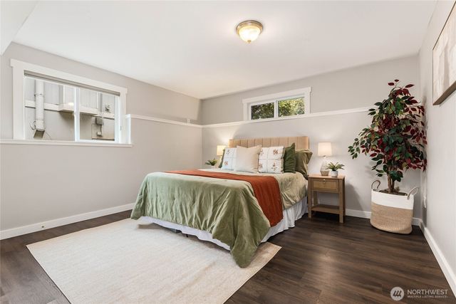 5839 NE 197th Street, Kenmore, WA 98028