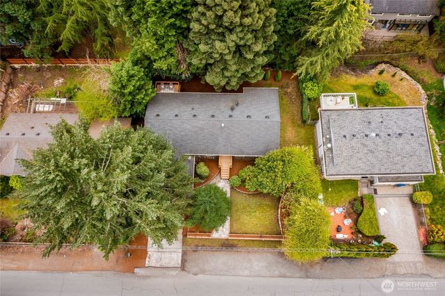 5839 NE 197th Street, Kenmore, WA 98028