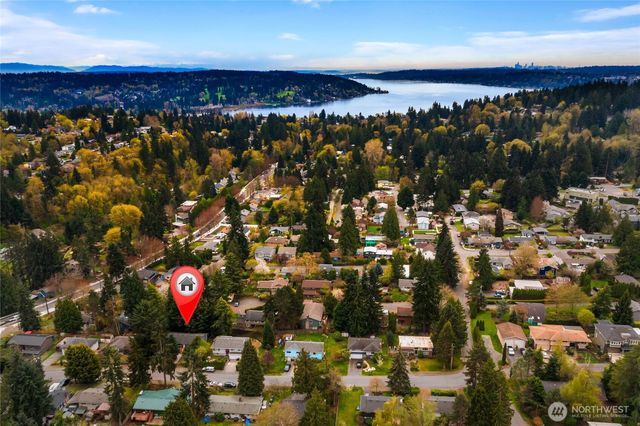 5839 NE 197th Street, Kenmore, WA 98028
