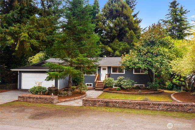 5839 NE 197th Street, Kenmore, WA 98028