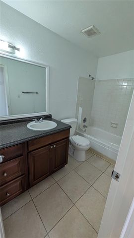 4028 BILLINGSGATE RD, Orlando, FL 32839