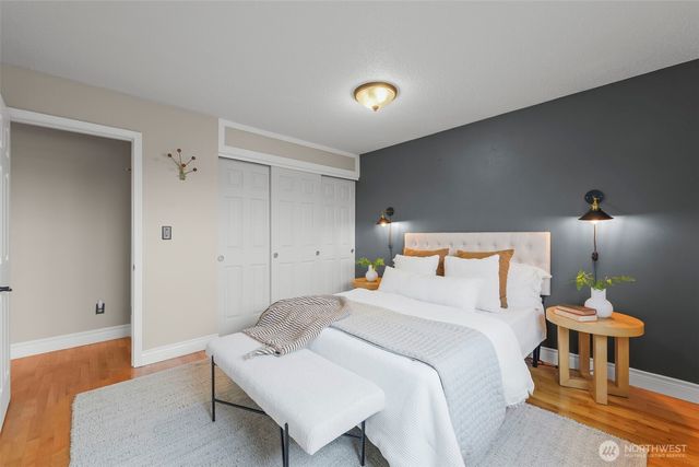 1871 N Skyline Drive, Tacoma, WA 98406