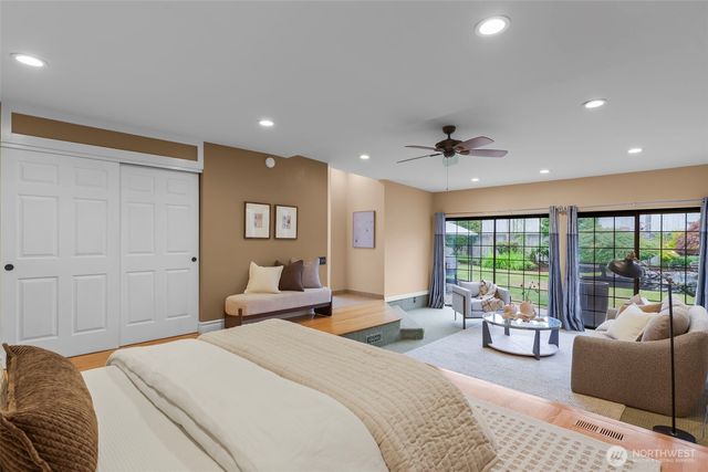 1871 N Skyline Drive, Tacoma, WA 98406