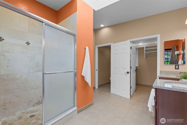 1871 N Skyline Drive, Tacoma, WA 98406