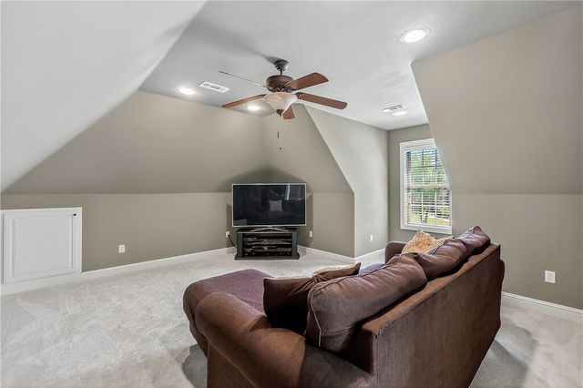 1505 NE Chapel Hill Drive, Bentonville, AR 72712