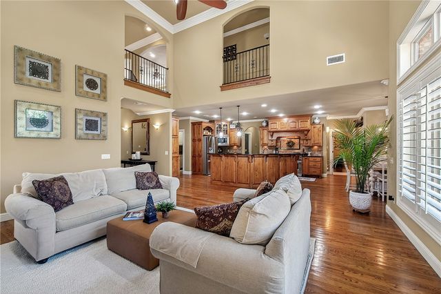 1505 NE Chapel Hill Drive, Bentonville, AR 72712