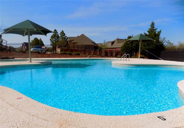1505 NE Chapel Hill Drive, Bentonville, AR 72712